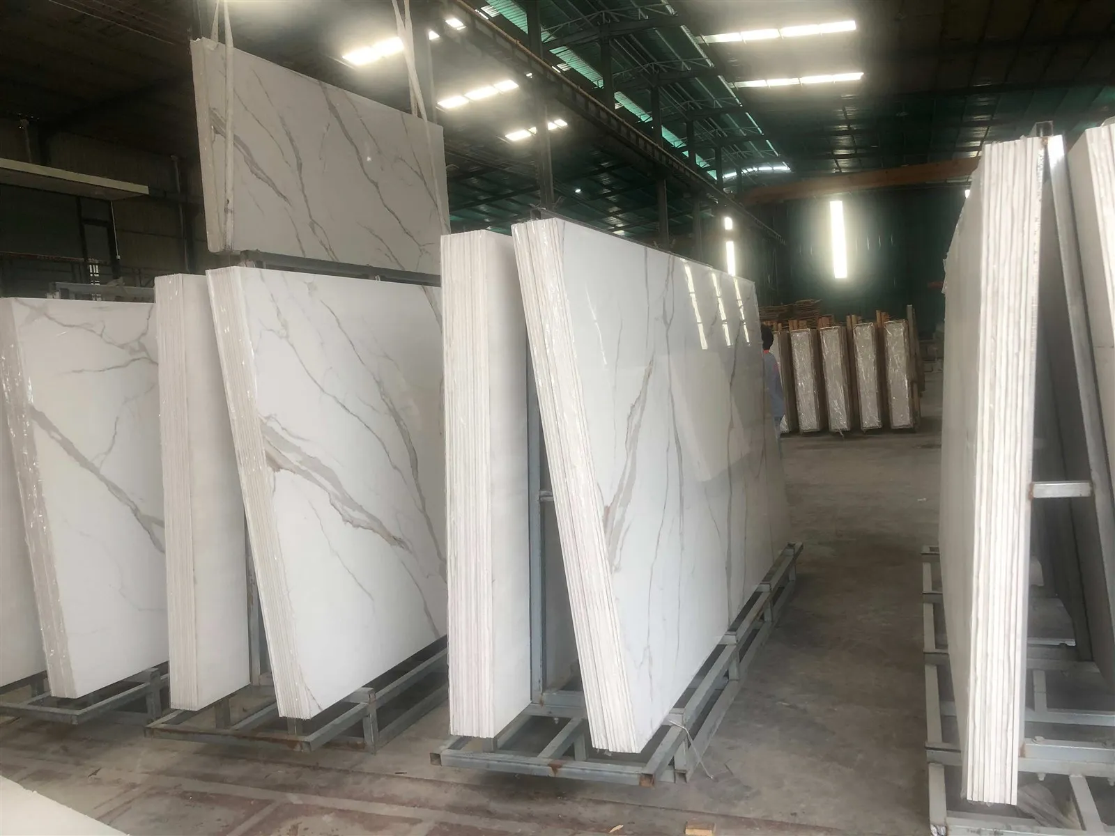Premium White Porcelain for Wall Cladding Premium White Porcelain for Wall Cladding